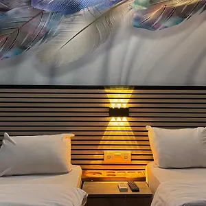 Hotel Rozza, Istanbul
